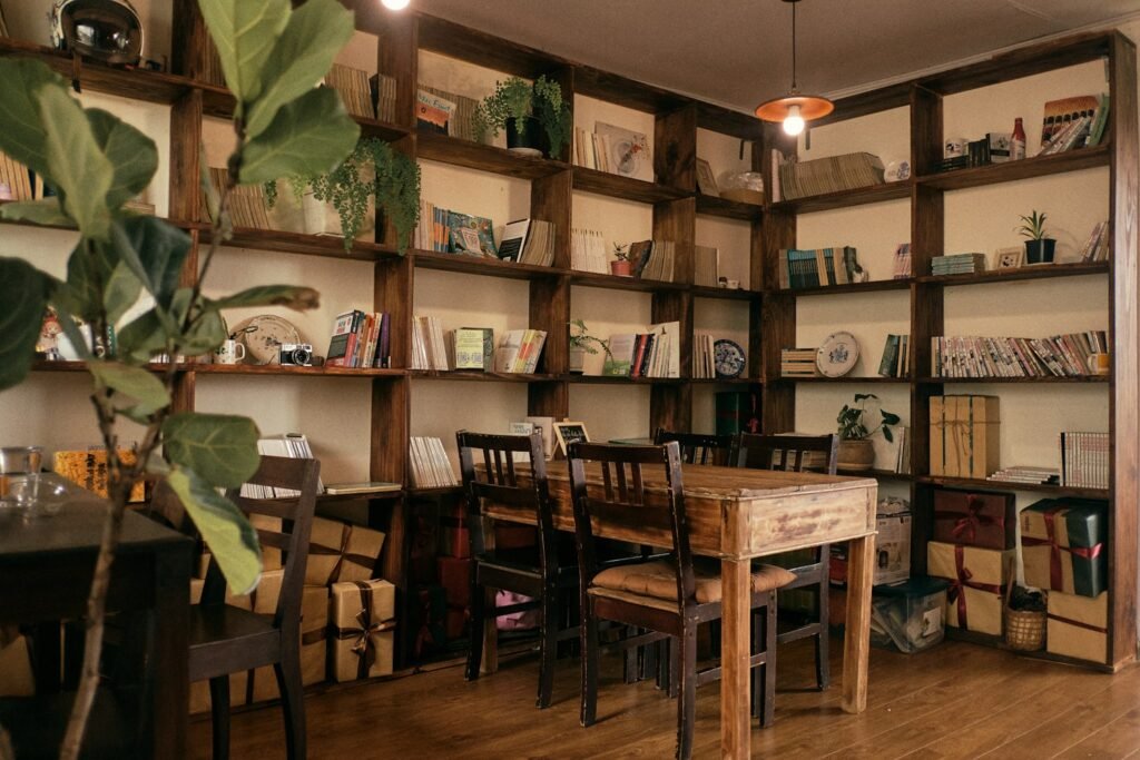 Biblioteca y libros para la portada